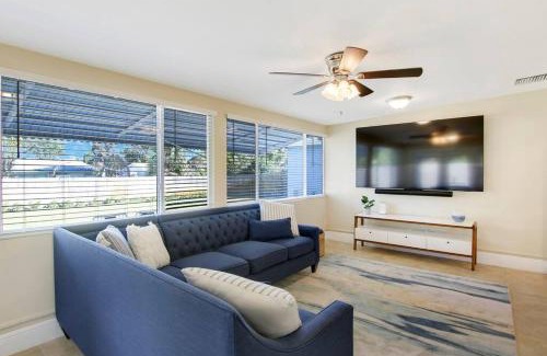 North Palm Beach House | 3 Bed 2 Bath - North Palm Beach