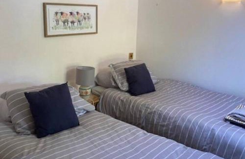 Pennant Melangell House | 3-Bed Cottage Near Lake Vyrnwy Garden & PetsOk
