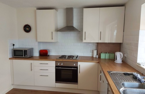 Blisworth House | 3-Bed Cottage, Sleeps 4, 20 mins to Northampton