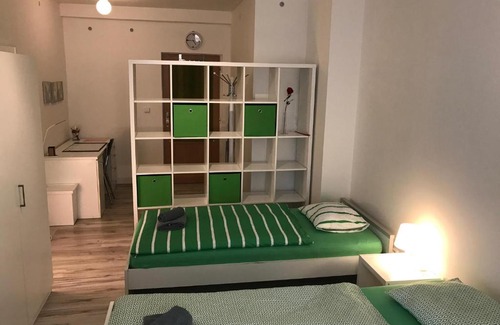 Vrsovice Apartment | 3 Bed Flat - Sleeps 6 - Smoking - Parking - Wifi