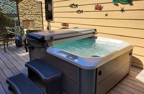 Bells Beach House | 3 Bed Gorgeous Views Hot Tub Dog Friendly Ada