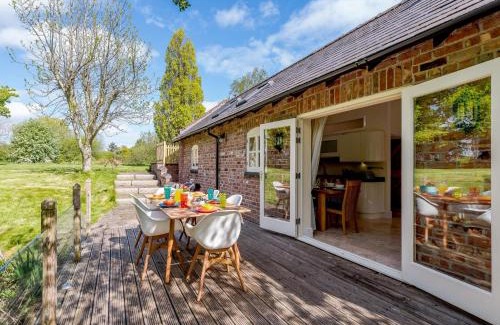 Ledsham House | 3 Bed in Chester 82909