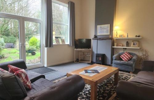 Holmrook House | 3 Bed in Holmrook SZ272