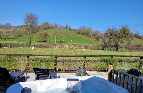 Moorlinch House | 3 Bed in Moorlinch 56284