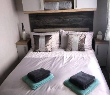 Watchet Resort | 3 bed presitage caravan Doniford Bay