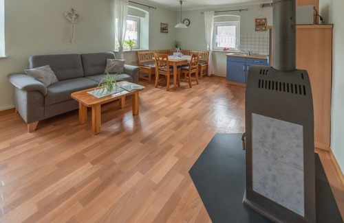 Loogh Apartment | 3-bed vacation apartment "Spatzennest" - Ferienhof An der Lay