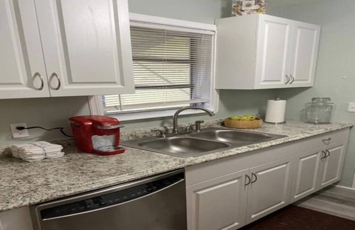 Lake Worth Corridor House | 3 BEDROOM 2 BATH HOUSE PLUS COTTAGE/Fenced Backyard/Patio/Grill/Firepit/Driveway