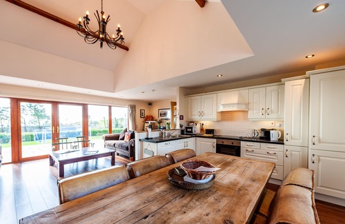 Kinsale House | 3 BEDROOM , 2 BATH Sleeps 8 - WILD ATLANTIC WAY, WITH OCEAN VIEWS ,KINSALE, CORK