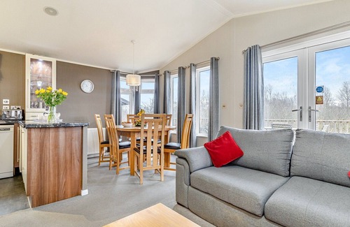 Ashby Woulds Cabin | 3 bedroom accommodation in Overseal, Nr Ashby-de-la-Zouch