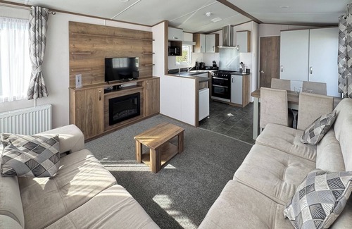 Layer Marney House | 3 bedroom accommodation in Colchester