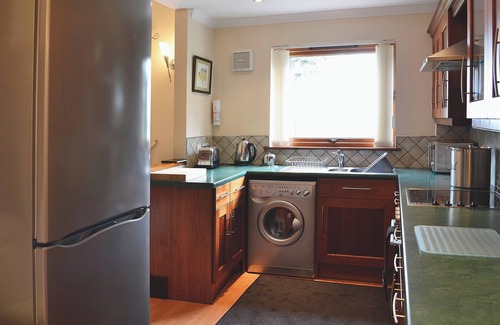 Dunfermline Cottage | 3 bedroom accommodation in Oakley, near Dunfermline