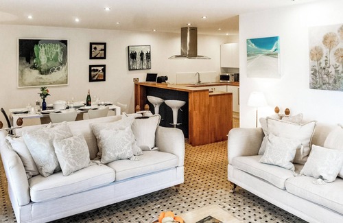 Cheltenham Cottage | 3 bedroom accommodation in Sevenhampton, near Cheltenham
