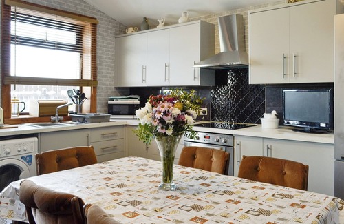 Kilkenzie Cottage | 3 bedroom accommodation in Uplawmoor, near Barrhead