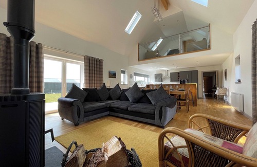 Dingwall Cottage | 3 bedroom accommodation in Culbokie, near Dingwall
