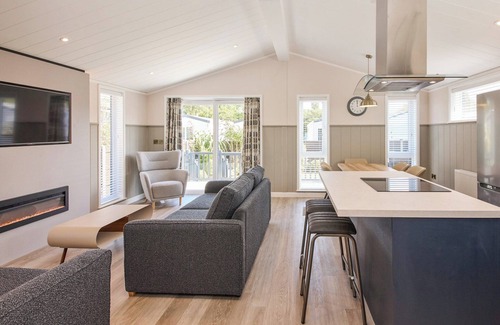 Llanasa Ski Chalet | 3 bedroom accommodation in Talacre, Holywell