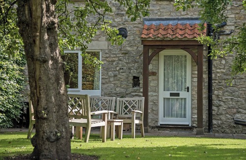 Pickering Cottage | 3 bedroom accommodation in Pickering