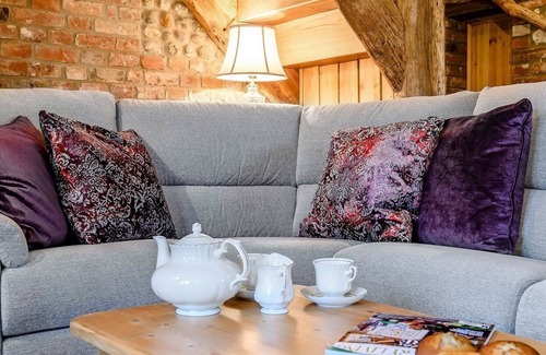 Foulden Cottage | 3 bedroom accommodation in Foulden, near Swaffham