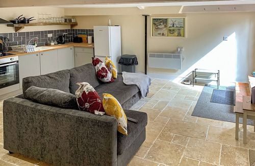 Irstead Cottage | 3 bedroom accommodation in Sutton, near Stalham