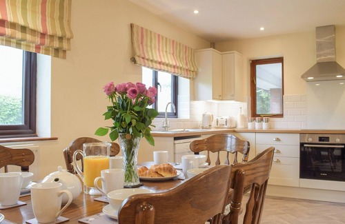 Kington Cottage | 3 bedroom accommodation in Gladestry, near Kington