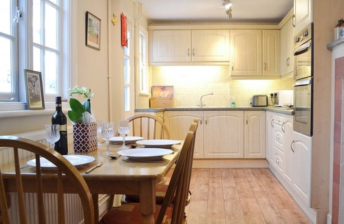 Offord Cluny Cottage | 3 bedroom accommodation in Offord D’Arcy, near Godmanchester