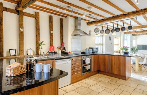 Hethel Cottage | 3 bedroom accommodation in Tacolneston, near Wymondham