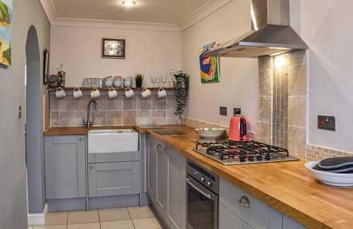 Hopton Cottage | 3 bedroom accommodation in Gorleston-on-Sea, near Great Yarmouth