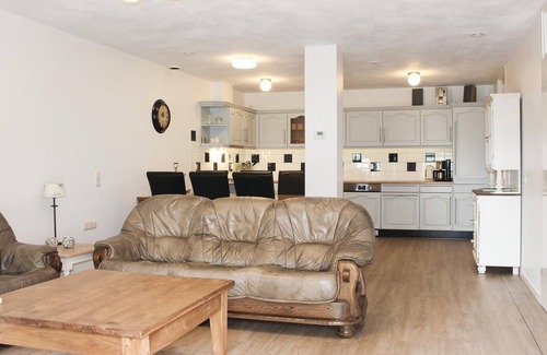 Paesens-Moddergat Apartment | 3 bedroom amazing apartment in Paessens