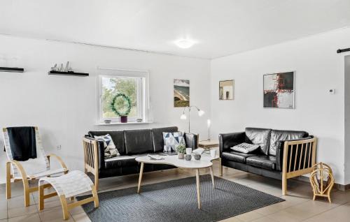 Øsløs House | 3 Bedroom Amazing Home In Vesløs