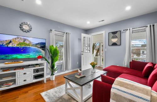 Bristol Apartment | 3 Bedroom Apartment on Forestville Bristol