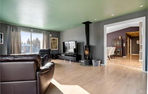Fana Apartment | 3 Bedroom Awesome Apartment In Nesttun