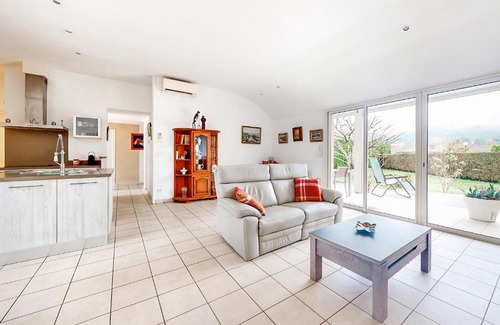 Prayssac House | 3 Bedroom Awesome Home In Prayssac