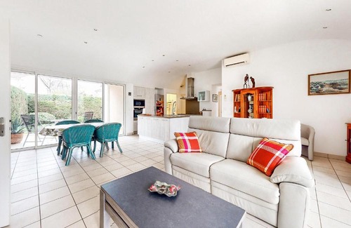 Prayssac House | 3 Bedroom Awesome Home In Prayssac