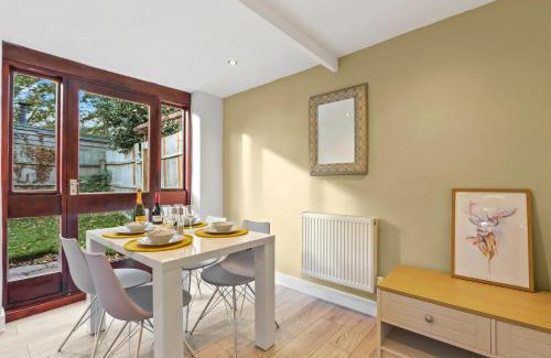 Ramsey House | 3 bedroom beautiful home in the heart of Huntingdon, Bury