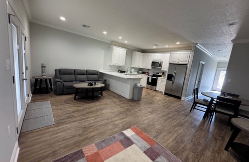 DeRidder Condo | 3-bedroom condo in DeRidder, Fully Furnished-WiFi-AC. Enjoy your stay. 1928