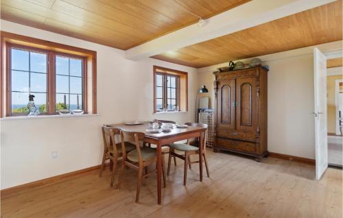 Østermarie House | 3 Bedroom Cozy Home In Østermarie