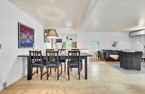 Ristinge House | 3 bedroom cozy home in Humble