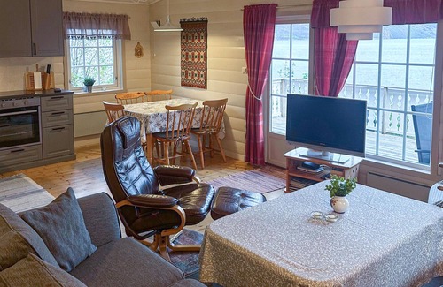 Brekke House | 3 bedroom cozy home in Lavik