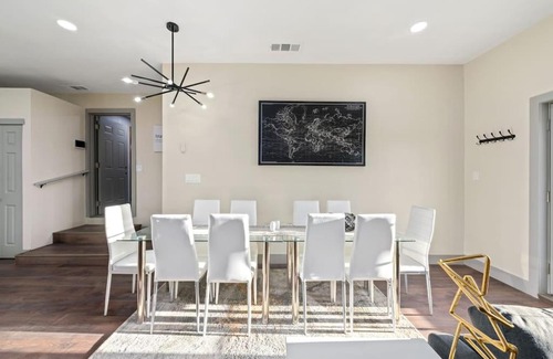 Clarksburg House | 3-Bedroom Farmhouse Villa Near The Old Sugar Mill