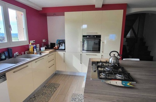 Chatuzange-le-Goubet House | 3-bedroom house with pool