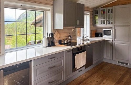 Sirdal House | 3 bedroom gorgeous home in Tjørhom
