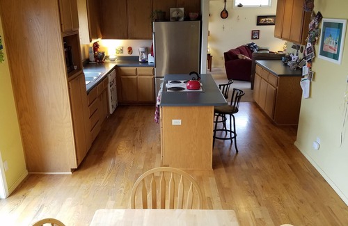 Ashland House | 3 Bedroom Home with hot tub - Walking distance to everything - Quiet street