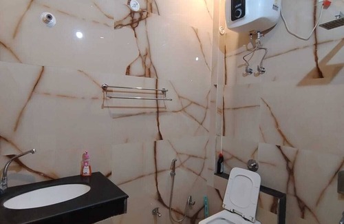 Jhusi Villa | 3-bedroom Homestay in Triveni Sangam Kumbh Prayagraj