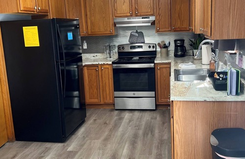 Boonville House | 3-bedroom house in charming Boonville with Large Fenced in Backyard! Book now