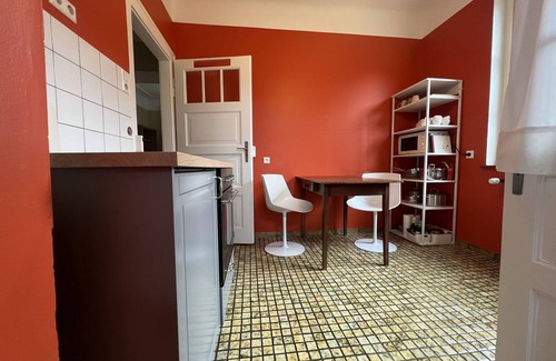 Ludwigsburg Apartment | 3 bedroom Jugendstilwohnung near the castle