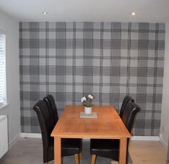 Larbert Apartment | 3 Bedroom-Kelpies Serviced Apartments Burns