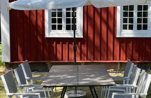 Urshult House | 3-Bedroom Luxury Cottage for Rent in Urshult