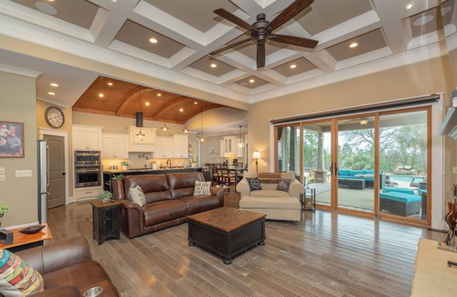 Langley Other | 3-bedroom modern farmhouse retreat near the Masters w/pool and hot-tub