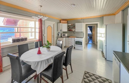 Ringsaker Apartment | 3 bedroom nice apartment in Brøttum