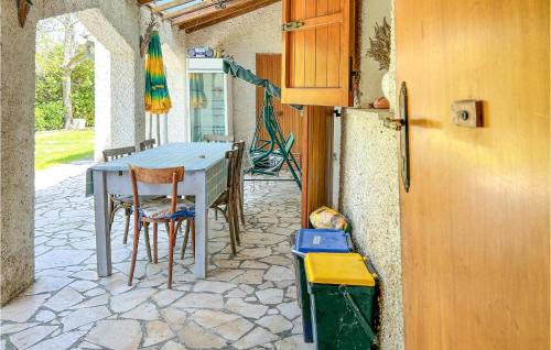 Catignano House | 3 Bedroom Nice Home In Catignano