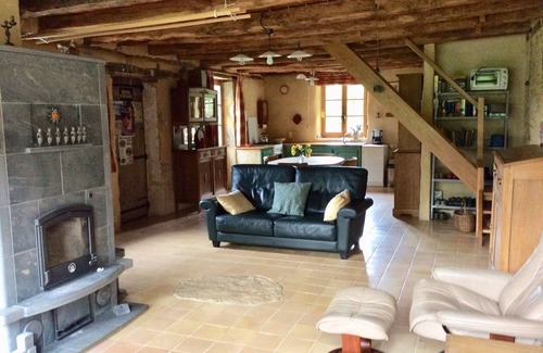 Lachapelle-Auzac House | 3 bedroom private vacation home in lachapelle-auzac